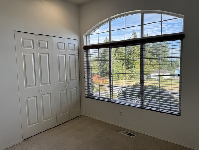Building Photo - 7825 Amethyst Loop NW