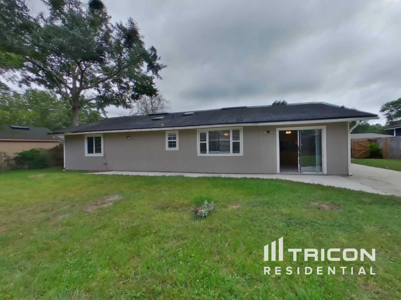 Building Photo - 5726 Springhaven Dr