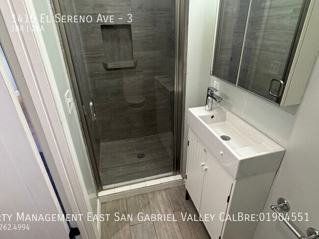 Building Photo - 1415 El Sereno Ave