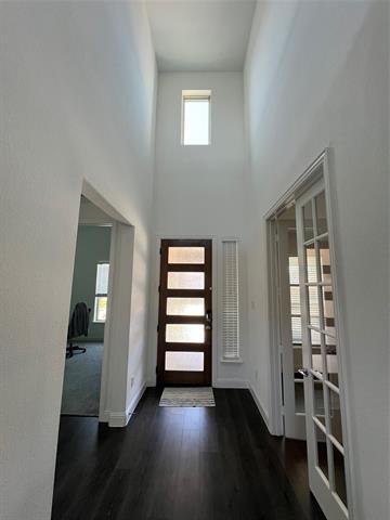 Building Photo - 1404 Huckleberry St
