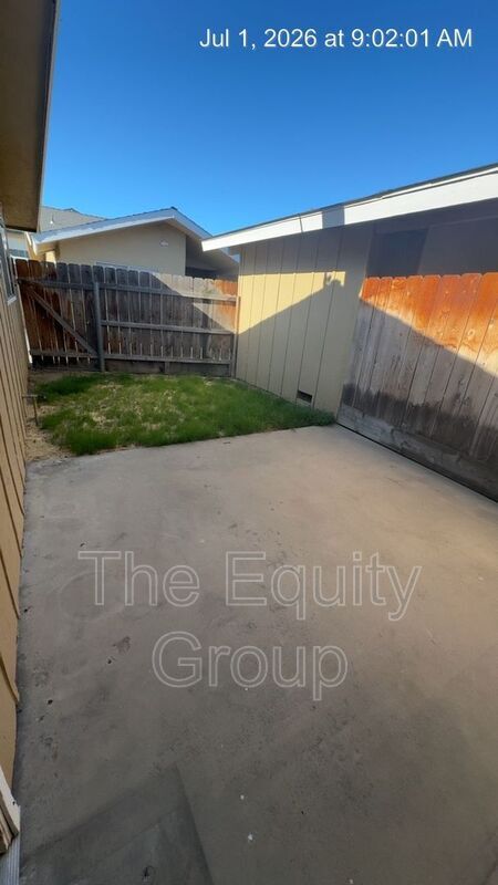 Building Photo - 2728 S Sallee Ct
