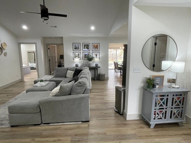 Building Photo - Built in 2025 3 Bed 2 Bath FOR RENT