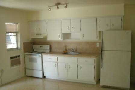 Building Photo - 2220 N 19th Ave