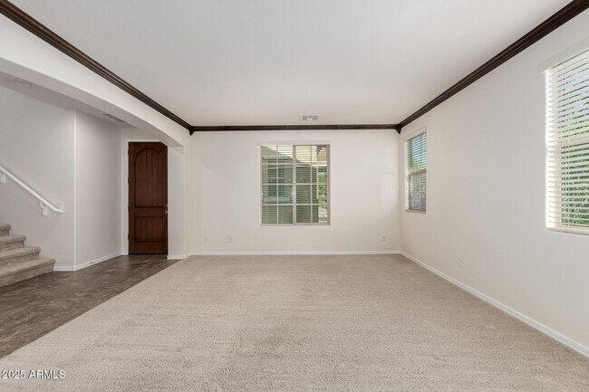 Building Photo - 3142 N Clanton St