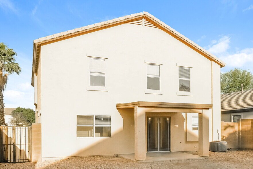 Building Photo - 7816 S 48th Dr