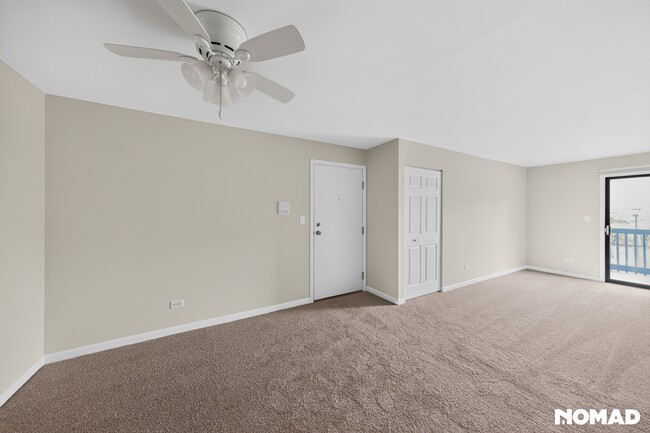 Building Photo - 1420 Stonebridge Cir