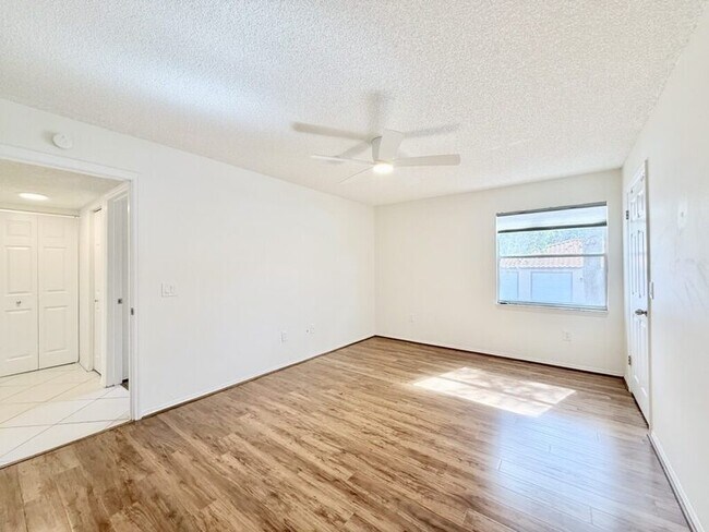 Building Photo - 2400 Feather Sound Dr