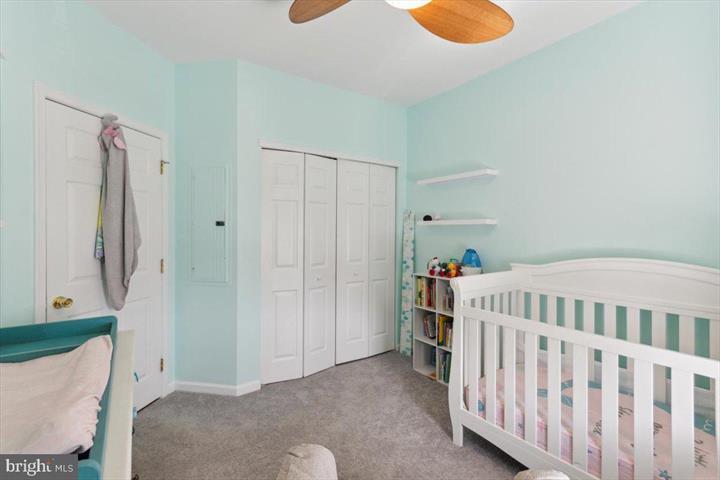 2nd of 1st floor BRs. Real convenience! - 3152 W Master St