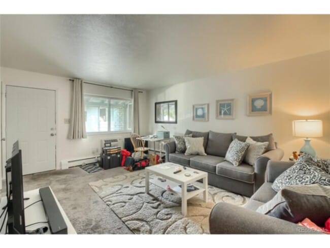 Building Photo - 2515 S Sheridan Blvd