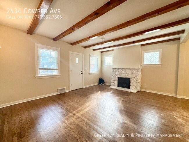 Building Photo - 2434 Cowper Ave