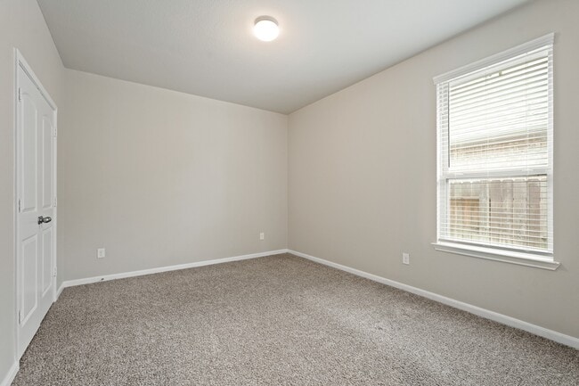 Building Photo - 18206 Bayonne Channel Ct