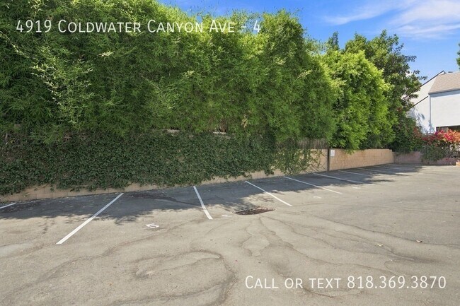 Building Photo - 4919 Coldwater Canyon Ave