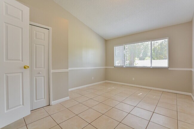 Building Photo - 3531 Norwich Ct