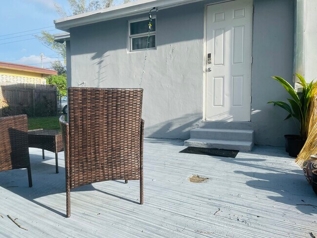 Private Front Entrance - 1465 NW 111th St