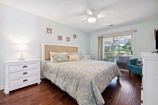 Building Photo - 1071 Blue Stem Dr