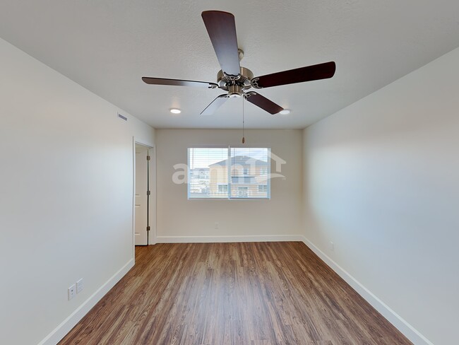 Building Photo - 2624 W 3340 S