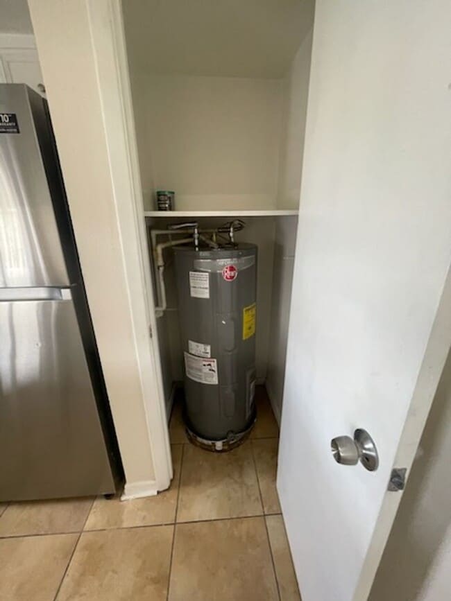 Building Photo - ORLANDO CONDO BY MILLENIA MALL