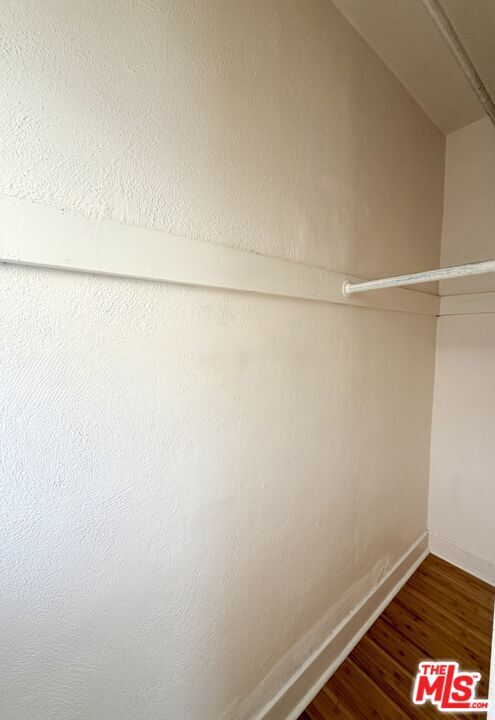 Building Photo - 316 S Coronado St