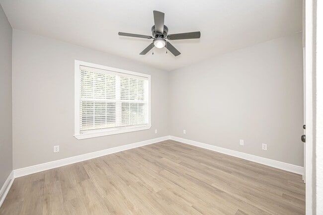 Building Photo - Completed Updated Home for Rent