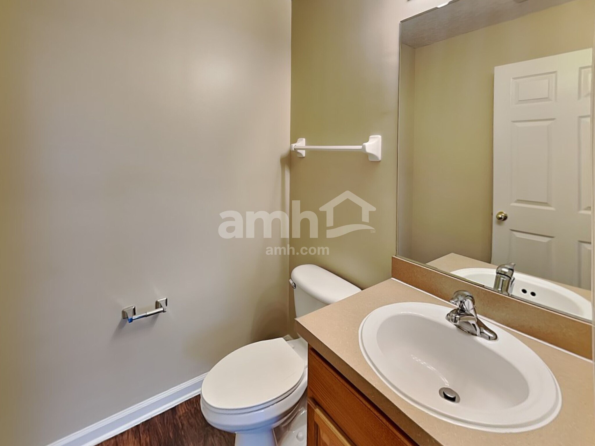 Building Photo - 2908 Piedmont Manor Dr