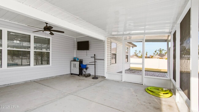 Building Photo - 3214 Caitlin St