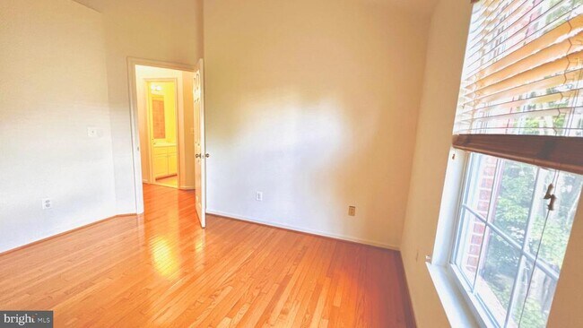 Building Photo - 4100 Flower Box Ct