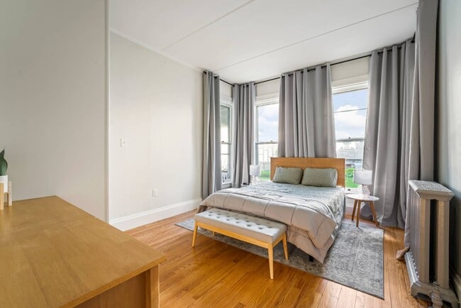 Building Photo - 107 Union Ave