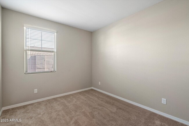 Building Photo - 10211 W Crittenden Ln