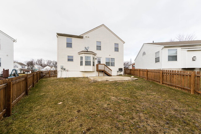 Building Photo - 5609 Blandon Run