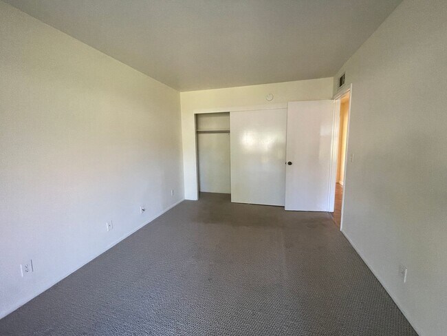 Building Photo - Spacious 3/2 Mesa Home in Washington Schoo...