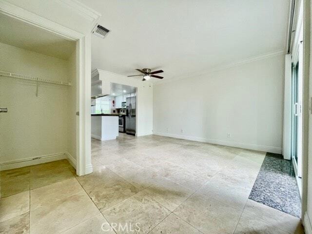 Building Photo - 2558 Orange Ave
