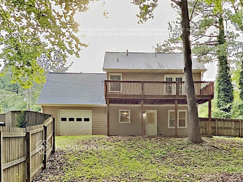 Building Photo - 4750 York Pl