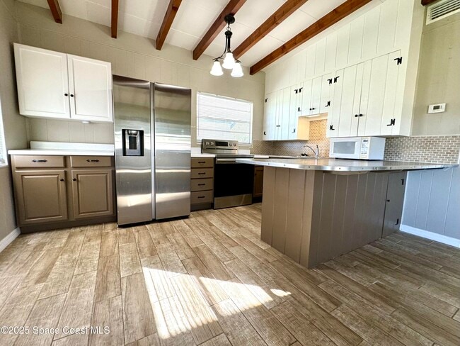 Building Photo - 1004 Green Rd