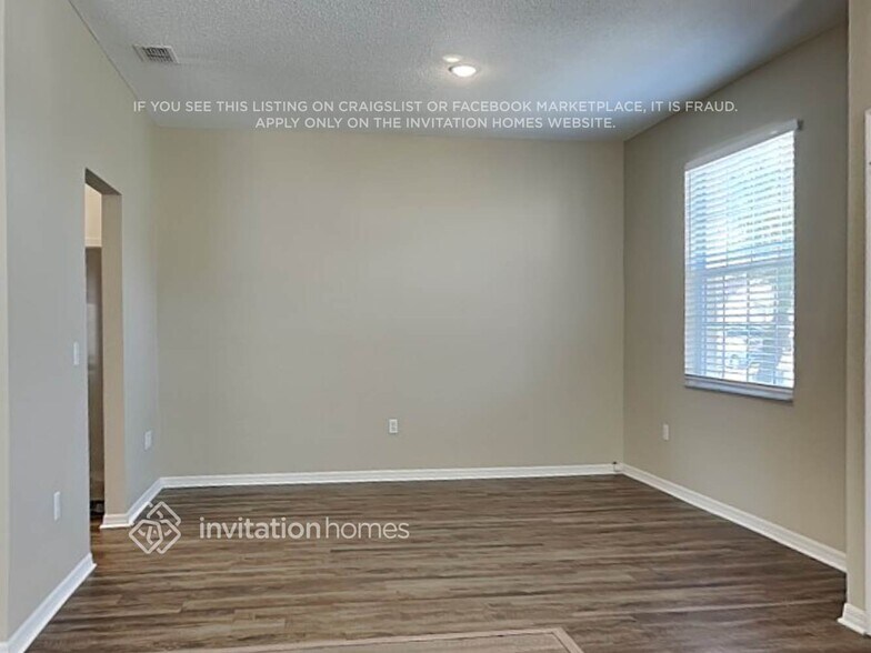 Building Photo - 7435 Gingko Ave