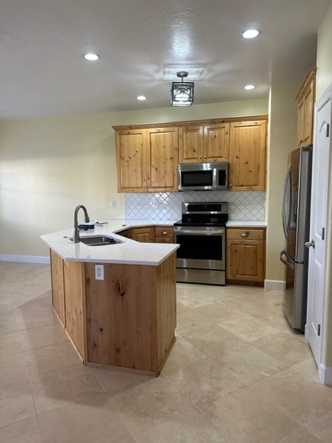 Building Photo - 587 S Wyngate Pointe Ln