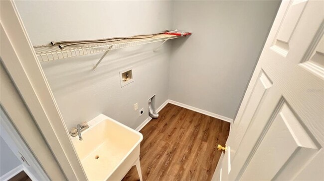 Building Photo - 116 S Normandale Ave