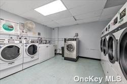 Building Photo - 67-25 Dartmouth St