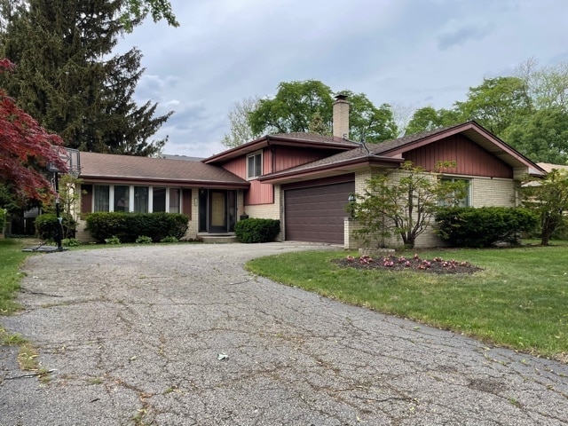 Building Photo - 720 N Broadway Ave