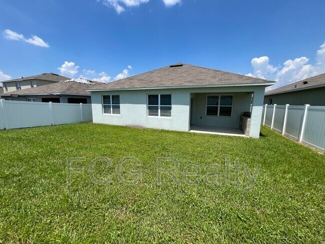 Building Photo - 5106 Fiddlewood Way