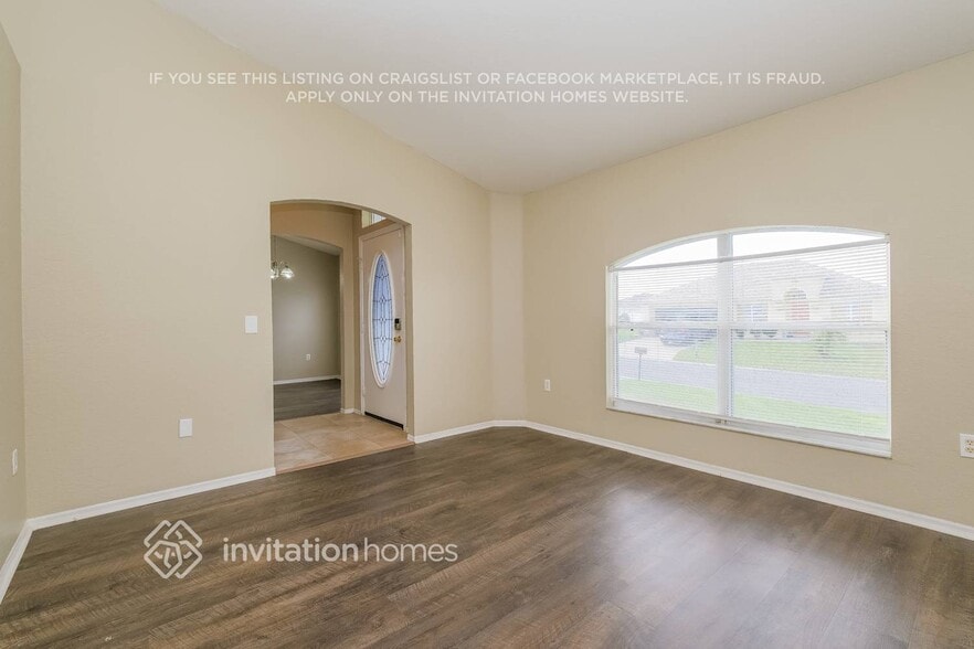 Building Photo - 3029 Wentworth Pl