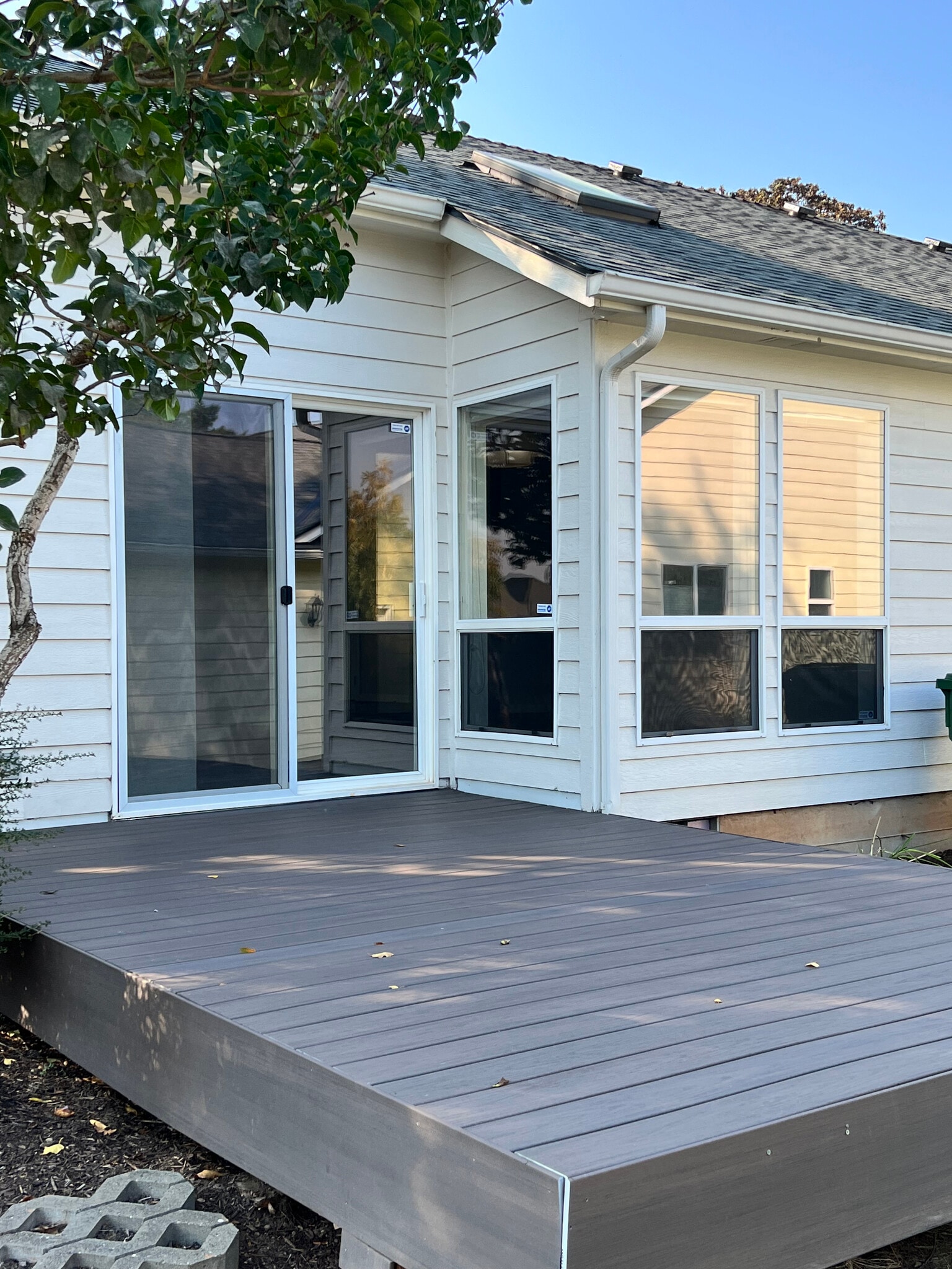 Rear Deck of LR/DR - 5358 Summerlake St SE