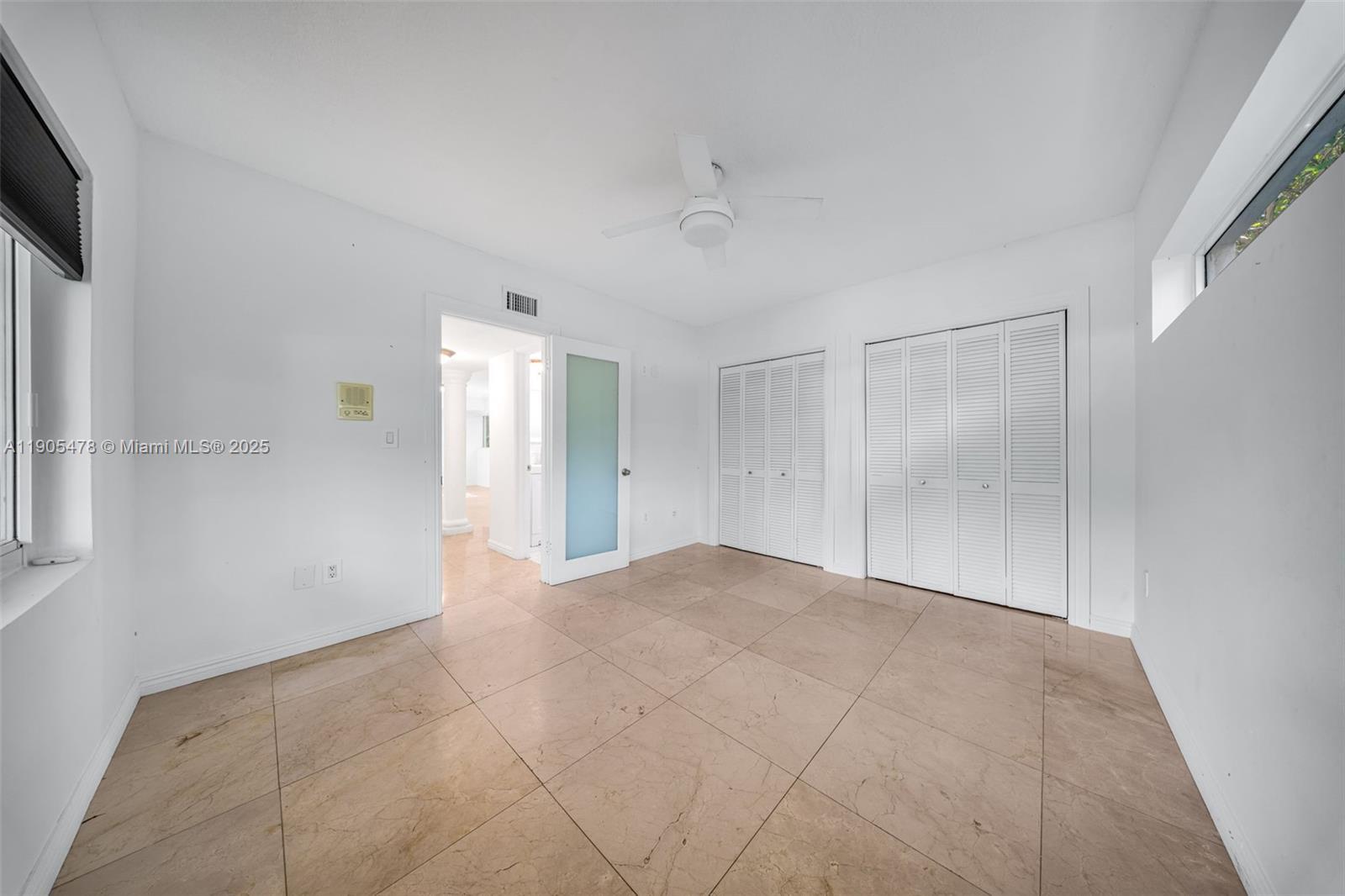 Building Photo - 4000 Alhambra Cir