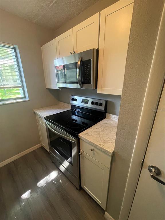 Building Photo - 134 Springwood Cir