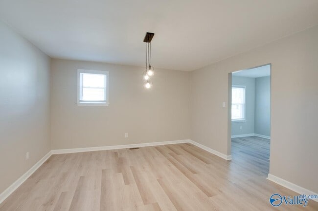 Building Photo - 3916 Troy Swasey Blvd SW