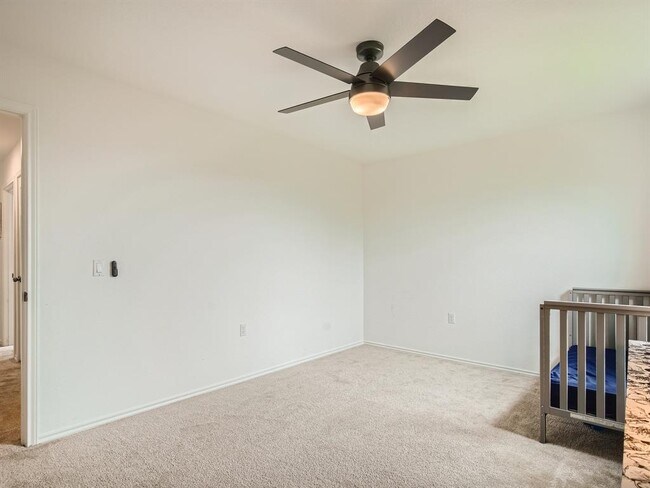 Building Photo - 5301 Hallowell Ct
