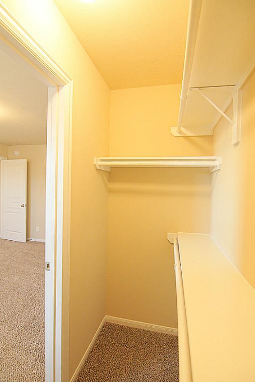 Building Photo - 8118 Malago Point Dr