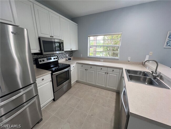 Building Photo - 3264 Amanda Ln