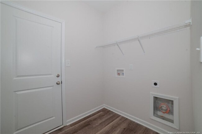 Building Photo - 164 Ziggy Wy