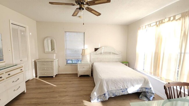 Building Photo - 2405 Neptune Rd