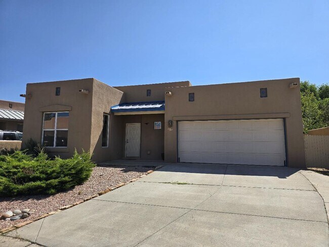 Building Photo - 9 Autumn Light Pl